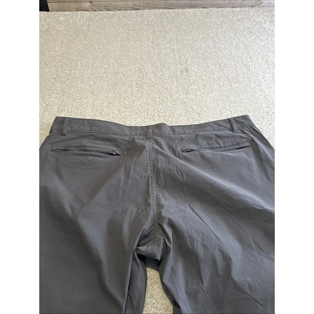 Unionbay LB Tech Pants Men's 40x34 Black Classic Fit Nylon Spandex Zip Pockets - Picture 4 of 15
